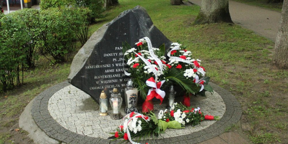 Kartuzy uczciły pamięć 74. rocznicę Powstania Warszawskiego