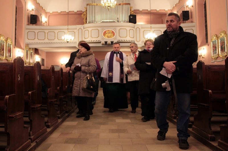 droga-krzyzowa-wygoda-046_800x529