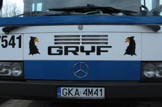 Gryf wyposażył autobusy w Internet bezprzewodowy i ładowarki
