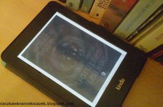 „Projekt Omega” Dereka Edwardsa [RECENZJA]