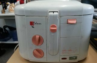 Rzeczy z odzysku do odbioru na Polnej w Żukowie [ZDJĘCIA]