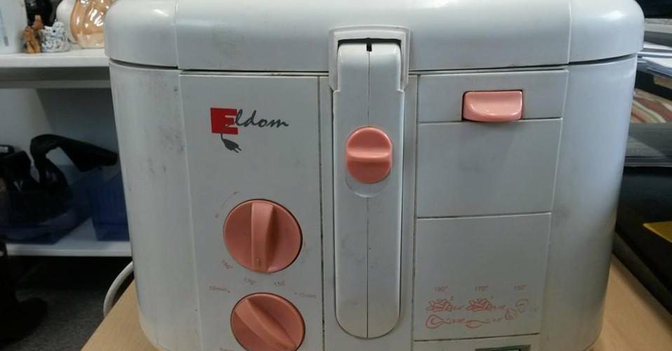 Rzeczy z odzysku do odbioru na Polnej w Żukowie [ZDJĘCIA]