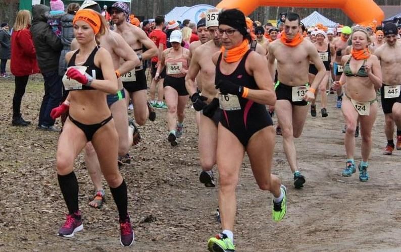 V Bieg Morsa w Garczynie: kąpiel na finał [ZDJĘCIA]