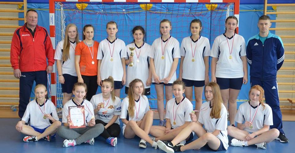 XVII Powiatowa Gimnazjada w piłce ręcznej w Sulęczynie [WYNIKI]