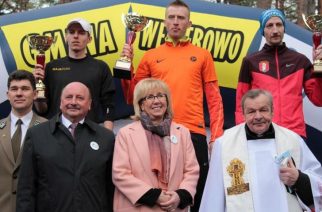 VIII Bieg Piaśnicki wygrał Łukasz Kujawski z Żukowa [NOWE ZDJĘCIA]