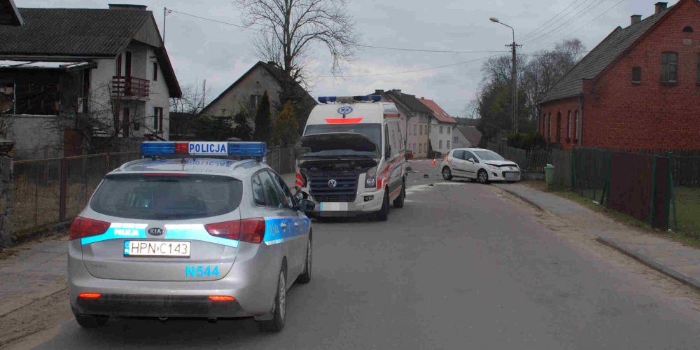 Wypadek we Wielu: zderzenie volkswagena z peugeotem