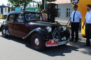 Rajd Samochodów Zabytkowych [ZDJĘCIA]