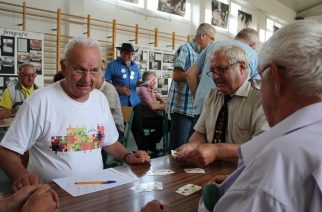 Zjazd Kaszubów we Wdzydzach: turniej w karcianą Baśkę [ZDJĘCIA]