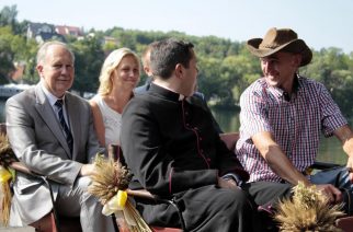 Dożynki w Chmielnie