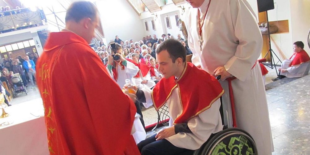 Pomóż Dawidowi – podaruj 1 % swojego podatku! [ZDJĘCIA]