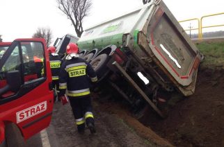 fot.: OSP Żukowo/Wypadek tira w Glinczu
