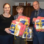 Pierwsze czworaczki w gminie Żukowo otrzymały podarunki od burmistrza