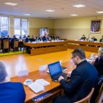 Dwie placówki otrzymały mikrobusy dla osób niepełnosprawnych