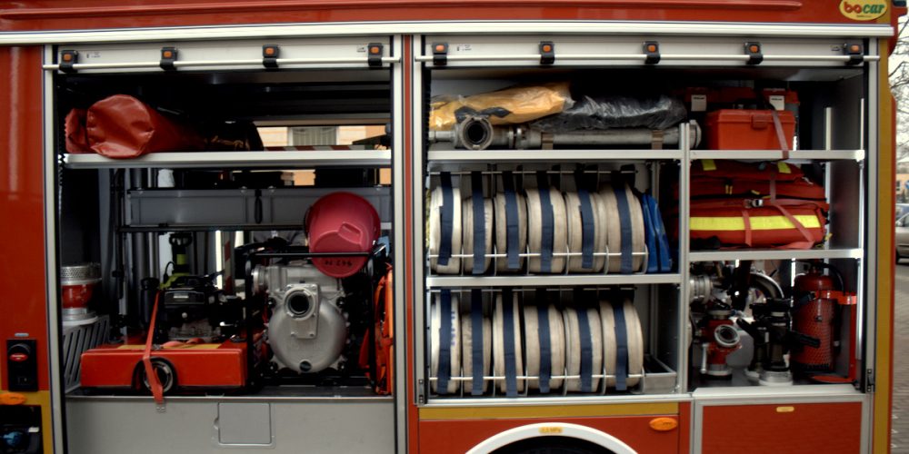 OSP Mojusz zaprezentował radnym nowy wóz strażacki