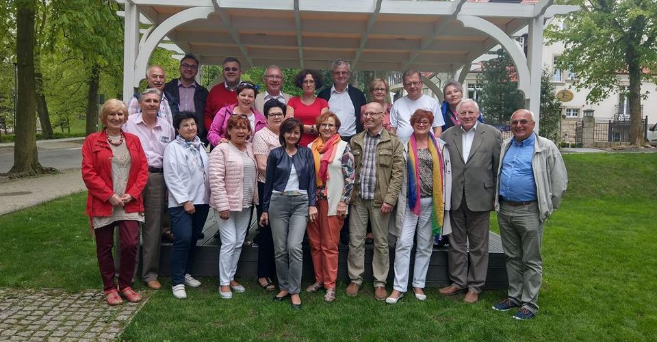 Członkowie Towarzystwa Miłośników Kartuz oraz władze gminy i powiatu byli z rewizytą w Polanicy Zdroju Fot. nadesłane