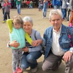 Wielopokoleniowa zabawa na Pikniku Babć, Dziadków i Wnucząt