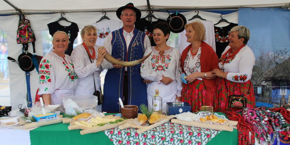 Festiwal "Ludzie dla ludzi" 2018 był również okazją do spotkań fot. Elżbieta Lejk /zKaszub.info