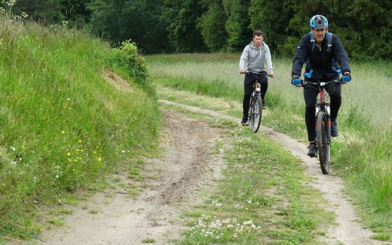 Szlak Hutniczy to trasa bardzo wymagająca, jednak pełna pięknych krajobrazów fot. UG Somonino /Sebastian G.