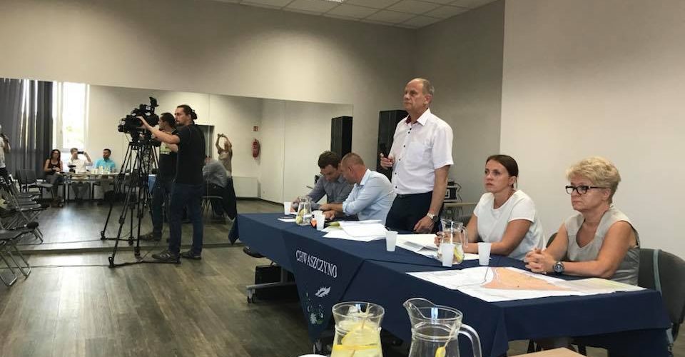 W ubiegły wtorek, 24 lipca, odbyło się spotkanie mieszkańców z przedstawicielami gminy i powiatu fot. P. Fikus