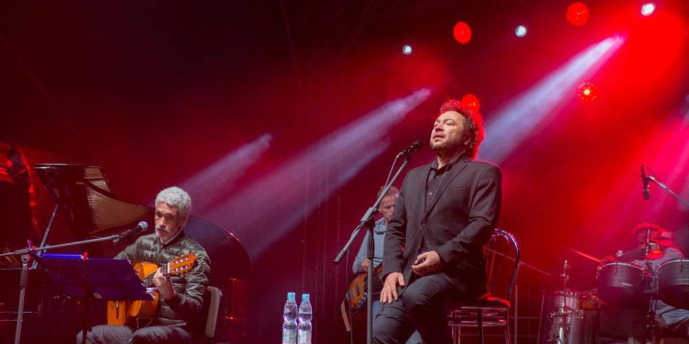 W ubiegłym roku, podczas Festiwalu Przyjemności Muzycznych, wystąpił Mietek Szcześniak fot. Powiat Kartuski