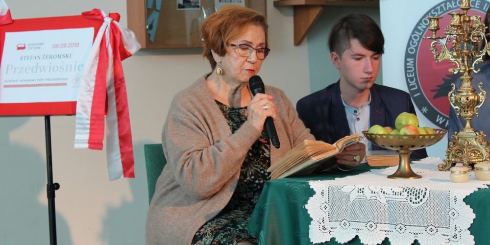 Narodowe Czytanie w kartuskim I LO