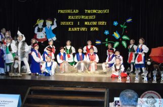 Tuchlińskie Skrzaty zwycięzcami „Przeglądu Twórczości Kaszubskiej Dzieci i Młodzieży Kartuzy 2018″
