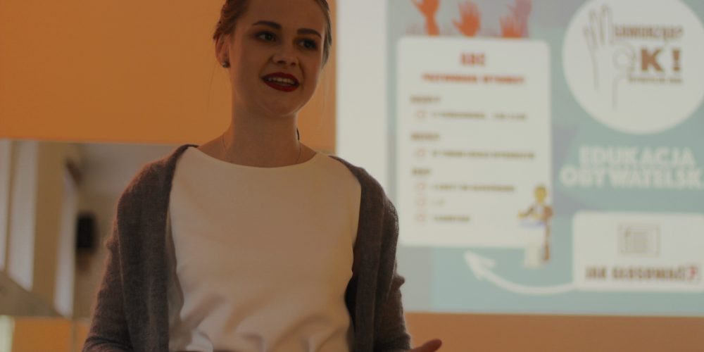 Marta Goluch przeprowadziła krótki kurs przedwyborczy fot. P.Ch. / zKaszub.info