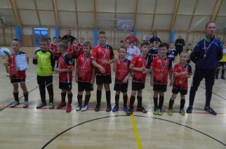 Lew Lębork zwycięzcą turnieju piłki nożnej halowej w Somoninie