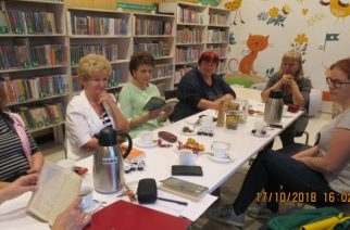 „Szklanka na pająki” Barbary Piórkowskiej tematem spotkania DKK w Kartuzach