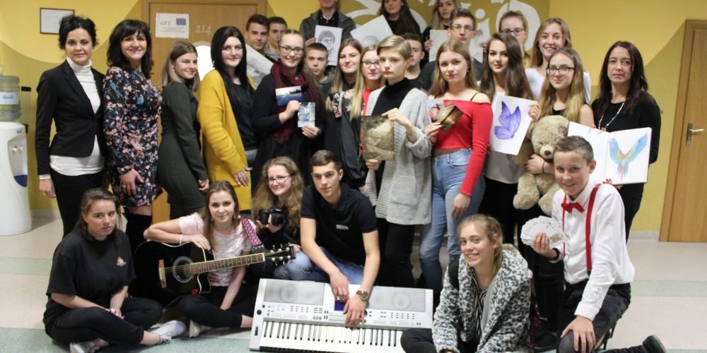 Uczniowie ze „Wzgórza” pokazali swoje talenty