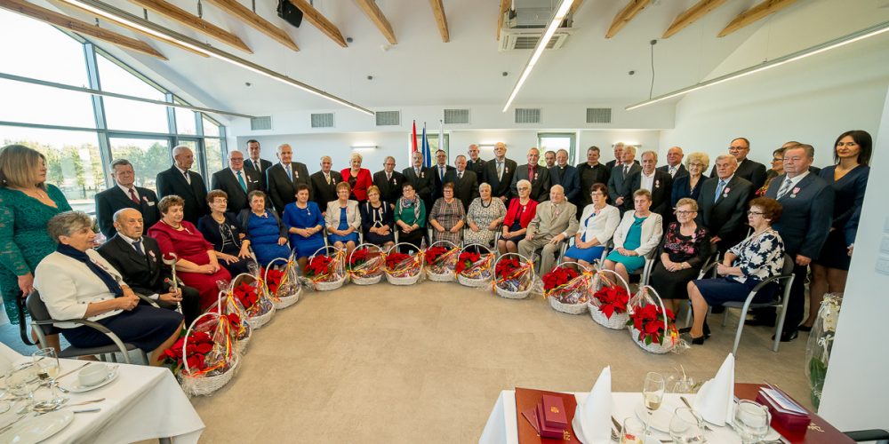 Złote i Diamentowe Gody małżeństw z gminy Stężyca [ZDJĘCIA]