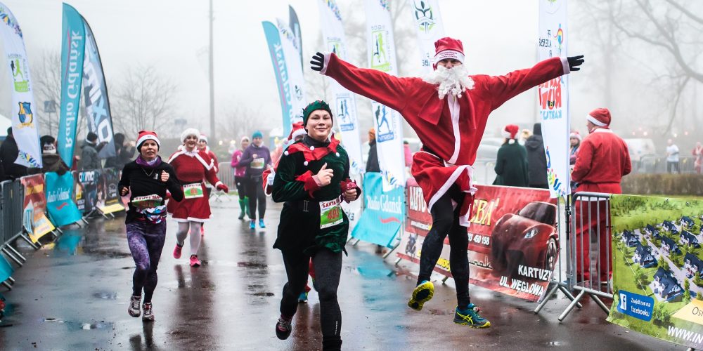 Biegacze zalewają listy startowe Santa Run Kartuzy! Ostatni dzień na zgłoszenie!