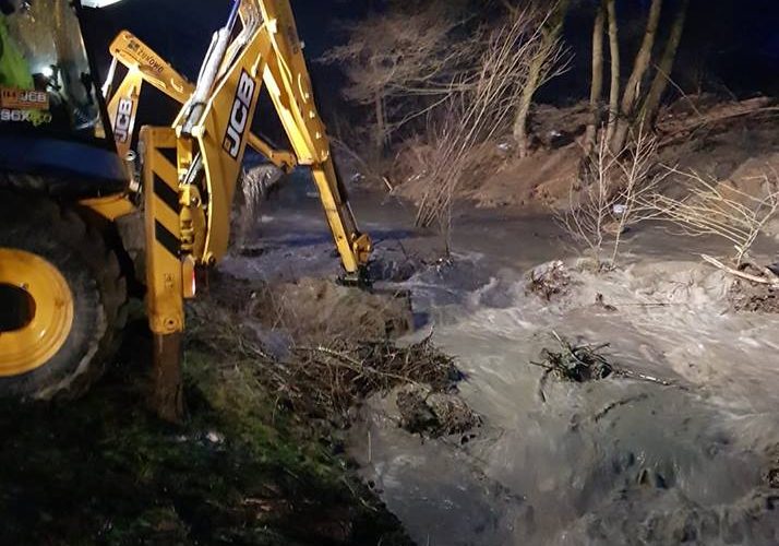 Zasypane koryto Raduni – droga w Rutkach nieprzejezdna