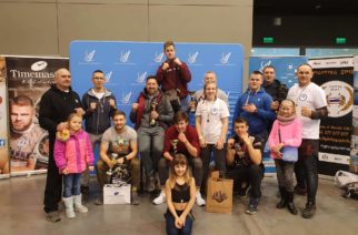 Zawodnicy Fantom MMA Kartuzy z kompletem medali