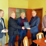 Umowa na asfaltowanie drogi w Widlinie podpisana