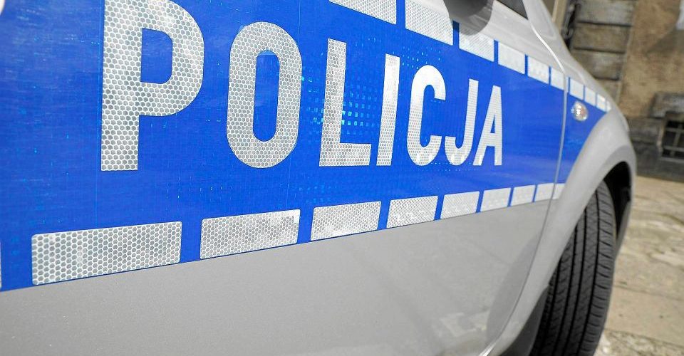 Wypadek w Lniskach. Do szpitala przewieziono kobietę