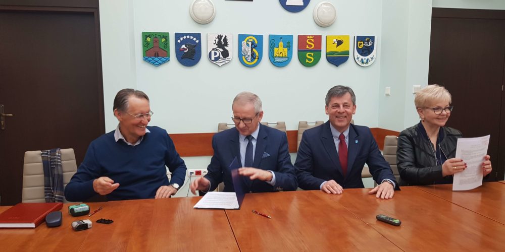 Podpisano umowę na rozbudowę drogi powiatowej Gowidlino–Sulęczyno