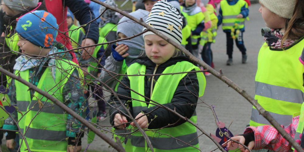 Wielkanocne strojenie drzewka w Przodkowie [ZDJĘCIA]