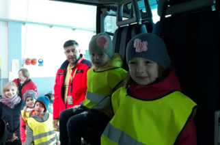 Przodkowskie przedszkolaki z wizytą w Lotniczym Pogotowiu Ratowniczym [ZDJĘCIA]