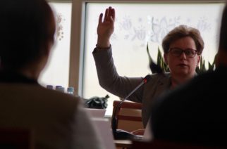 Dwa stanowiska radnych w sprawie wygaśnięcia mandatów w Radzie Miejskiej w Kartuzach