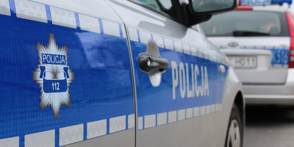 Kolizja w Miechucinie. Autobus blokuje pas ruchu