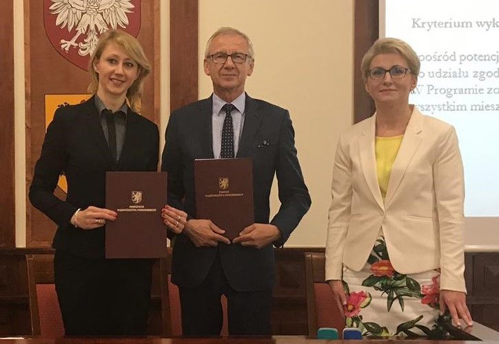 Seniorzy z powiatu kartuskiego dostaną bezpłatne szczepionki przeciwko pneumokokom