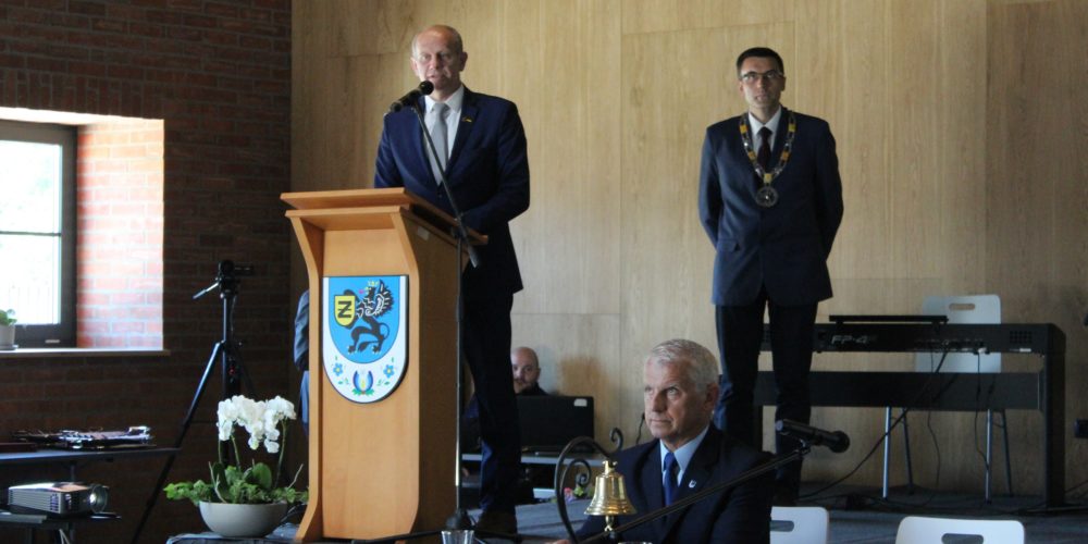 IX Sesja Rady Miejskiej w Żukowie poświęcona 30-leciu nadania praw miejskich [ZDJĘCIA]