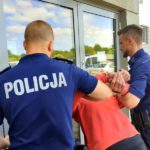 Włamywacz zatrzymany na gorącym uczynku w kartuskim mieszkaniu