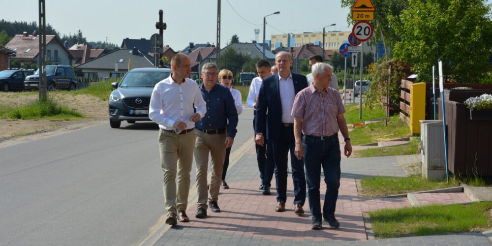 Nowy chodnik w Baninie