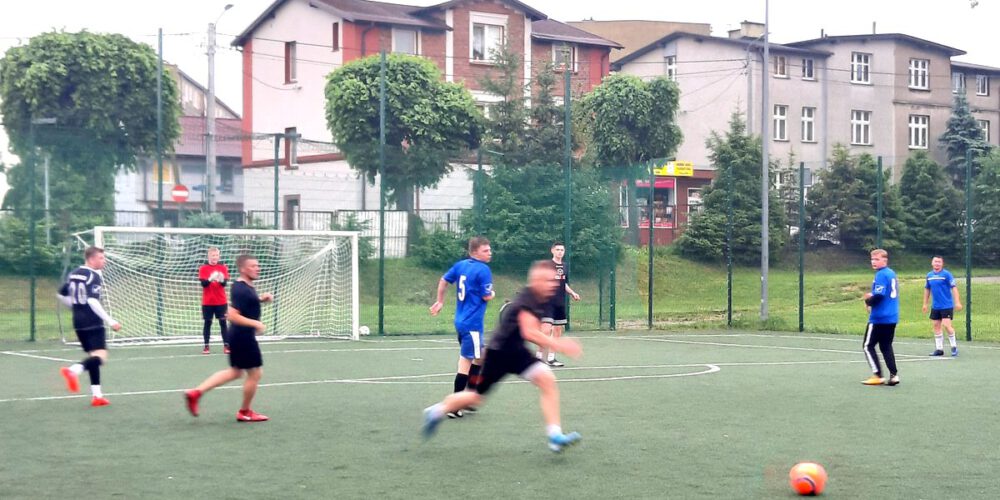 Amatorska liga piłkarska