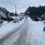 Kiełpino. „Burmistrz robi piękne i śliskie deptaki, a nie może zająć się drogami…”