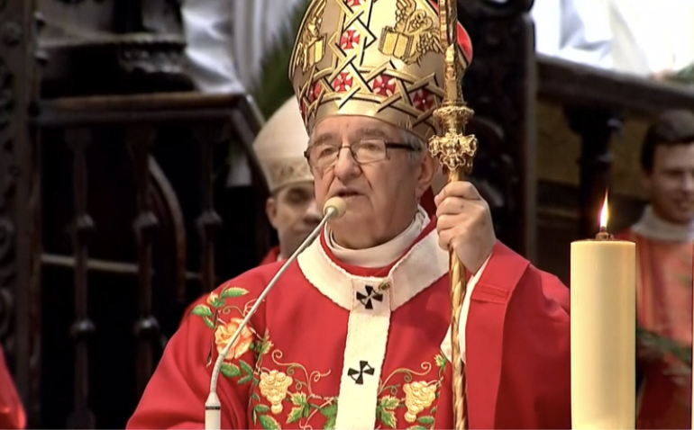 Region. Abp. Głódź musi opuścić archidiecezję