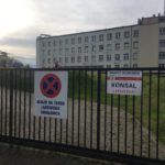 Kartuzy. Karetka nie mogła wjechać na teren lądowiska przy szpitalu? Czytelniczka: „To skandaliczne…” (wideo)