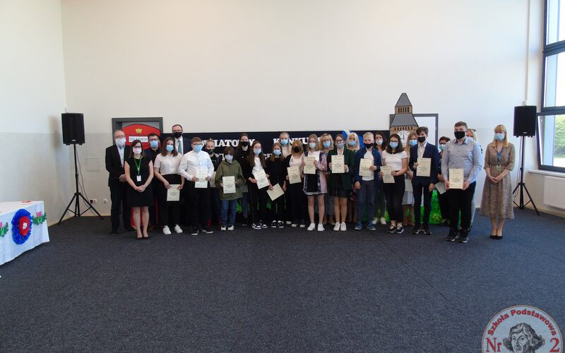 Kartuzy. VIII Multimedialny Konkurs Języka Angielskiego „The World of English”